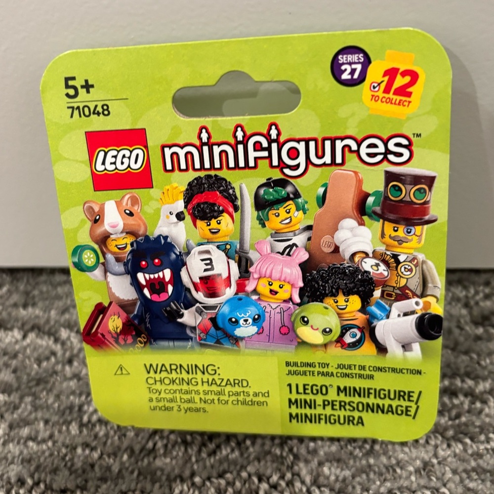 New in box Lego minifigure pterodactyl (confirmed with scanning app).